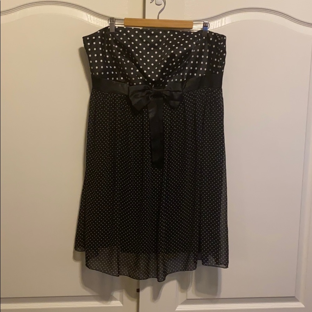 EUC... Strapless Torrid dress